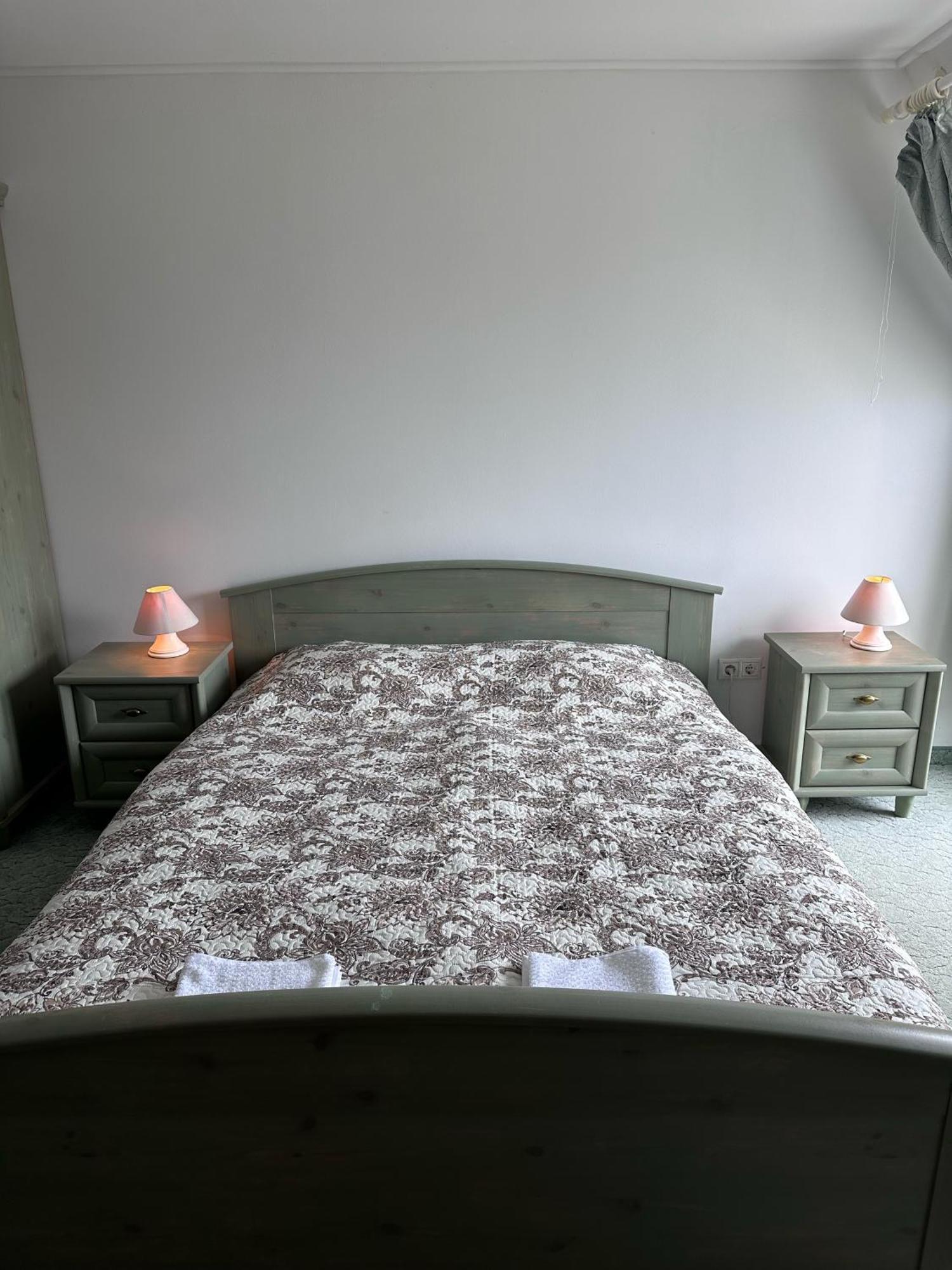 Eden Panzio Aparthotel Bük Buitenkant foto